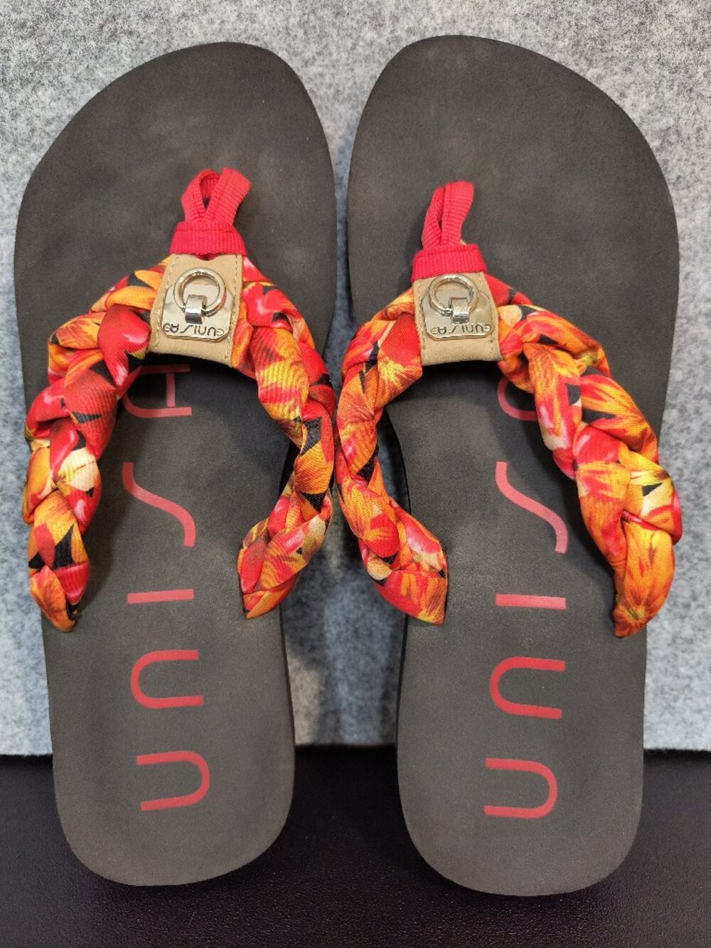 UNISA Women's Floral Braided Flip Flop Sandals Black Multicolor Tropical Print